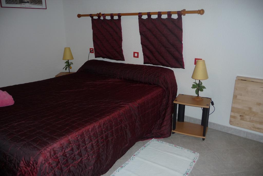 La Ferme Des Denis Chambres Dhotes Chanos-Curson Phòng bức ảnh